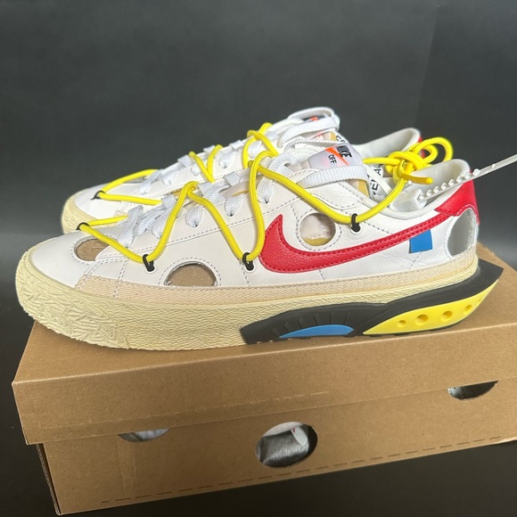 Off-White x Blazer Low 'White University Red' 2022 (8.5 M - New with box) - Picture 2 of 7